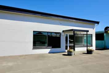 Main street location - three months’ rent free!
