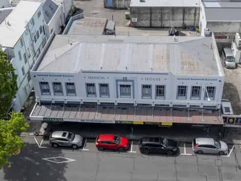 Masson House - Investment with upside