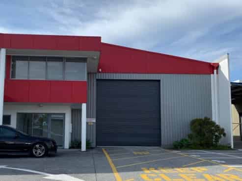 Six month rent-free incentive!