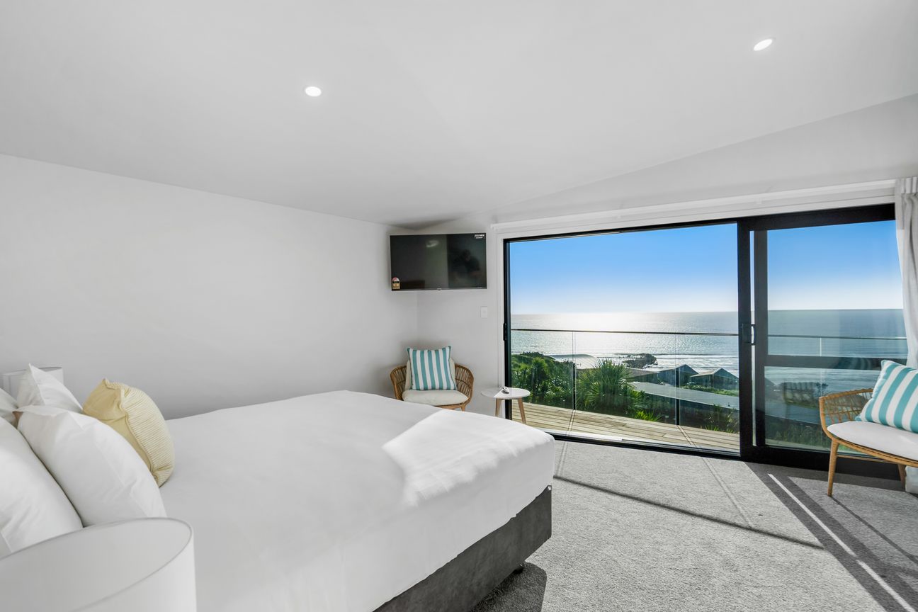 New Build with a stunning view! Home or Bach - Aanzicht 3