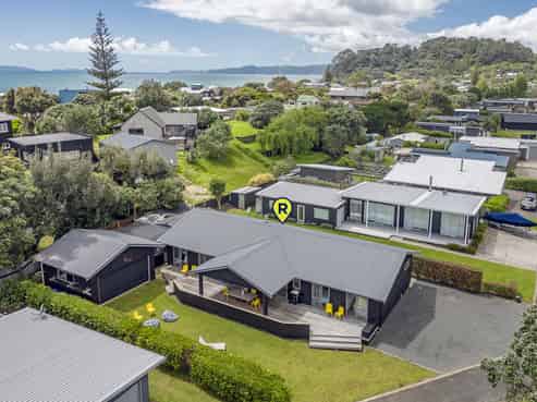118 Lil Place, Whangapoua