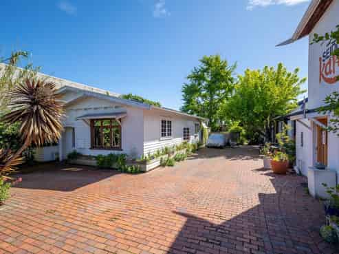 Commercial & Residential on Industrial Land
