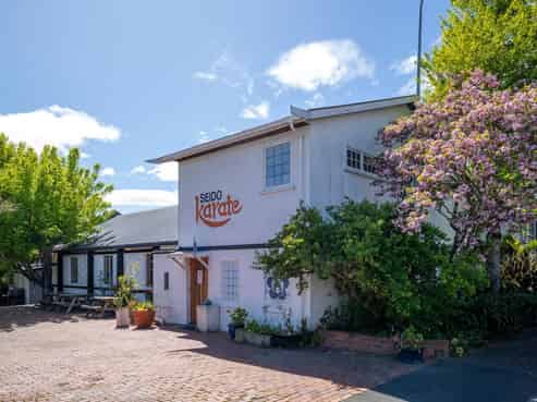 Commercial & Residential on Industrial Land