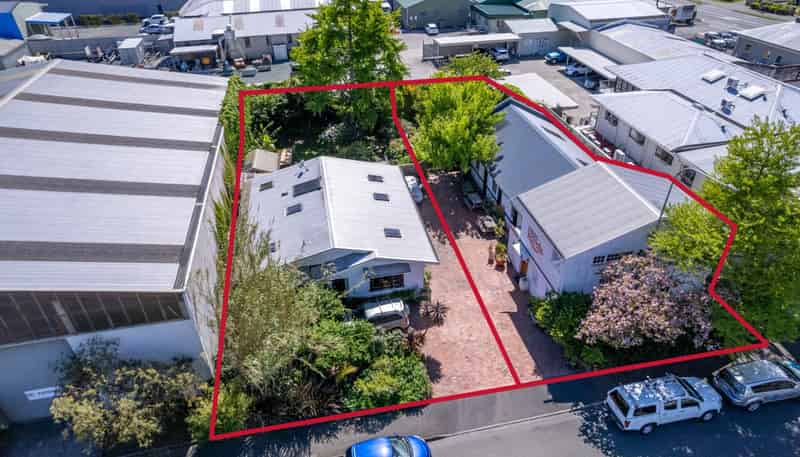 15 and 17 Parere Street, Nelson South