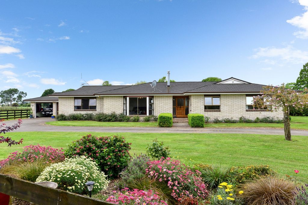 Sold 49 Bellevue Road, Matangi realestate.co.nz