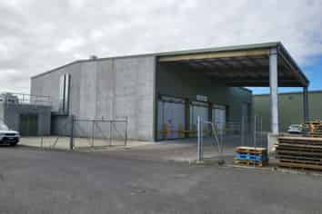 Freezer and Chiller for Lease