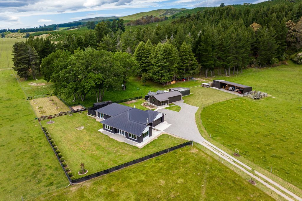 Sold 2617 State Highway 63, Wairau Valley realestate.co.nz