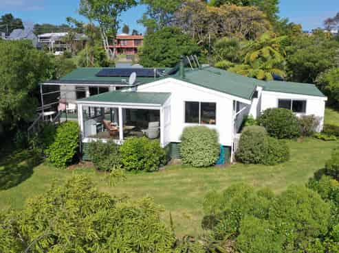 21 Ngaparaoa Drive, Maketu