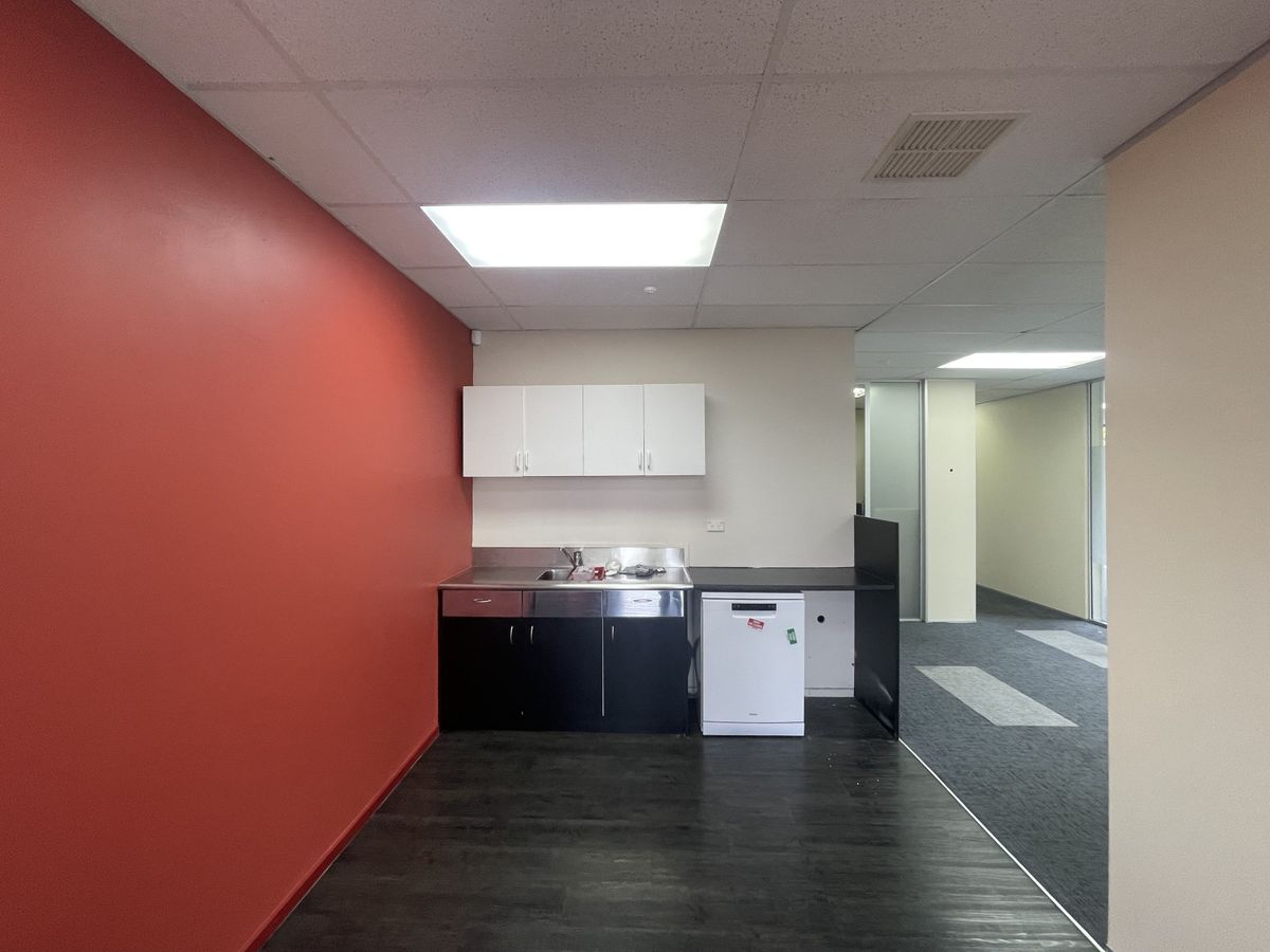 Ground Floor Office on Rosebank Road - Ansicht 4