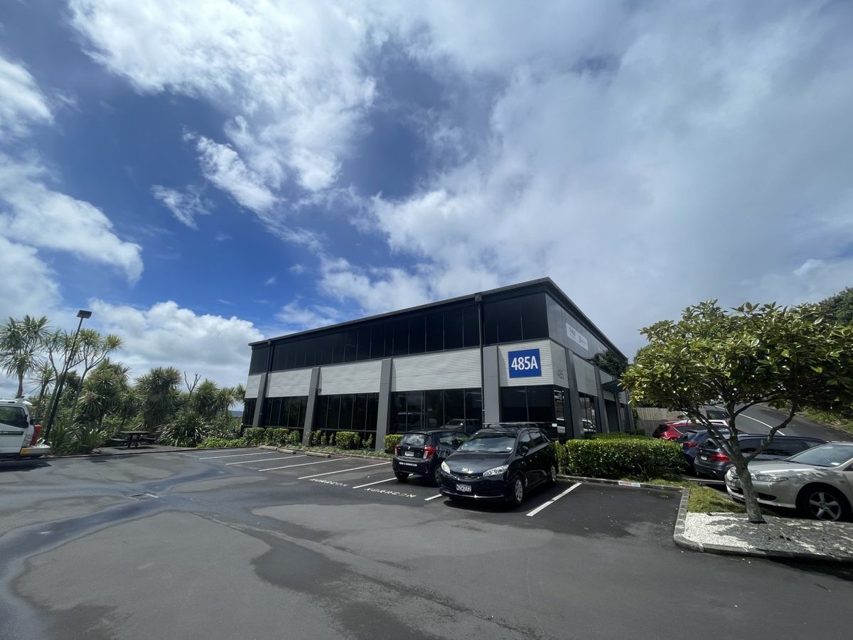 Ground Floor Office on Rosebank Road - Mehr