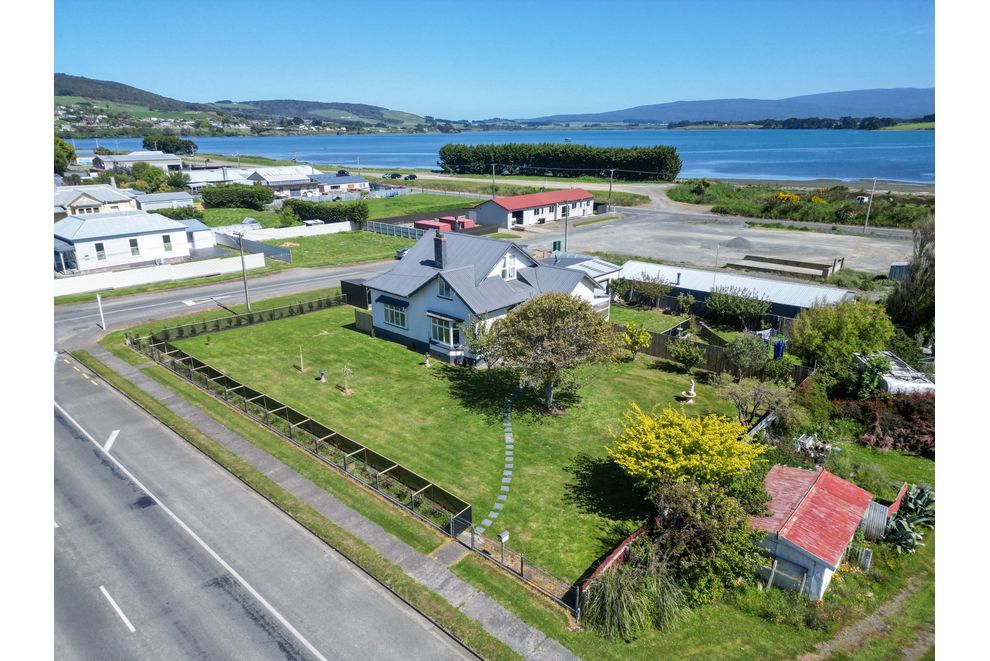 72 Palmerston Street, Riverton, Southland For Sale realestate.co.nz