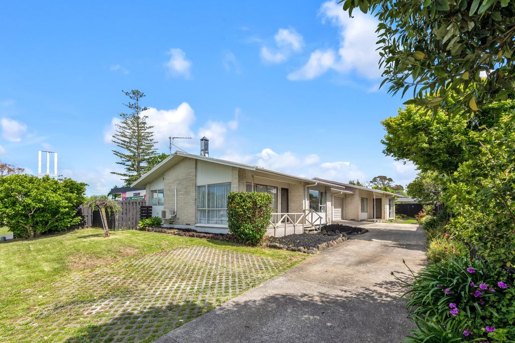 Sold 188 Fisher Parade, Farm Cove realestate.co.nz