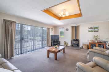 220 North Makarewa Grove Bush Road, Makarewa