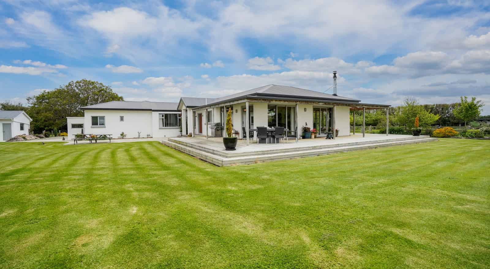 69 Livingstone Road, Winton, Southland For Sale realestate.co.nz