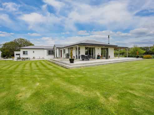 69 Livingstone Road, Winton