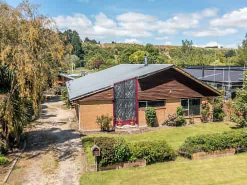 8 Achray Street, Waiau