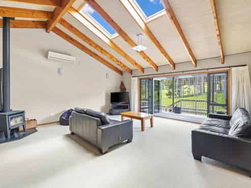 16D Wellsford Valley Road, Wellsford