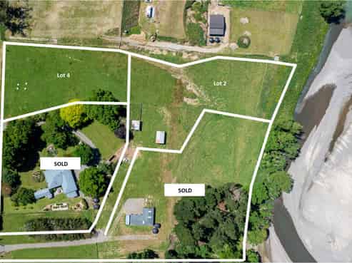 504 and 50 River Road, Otane