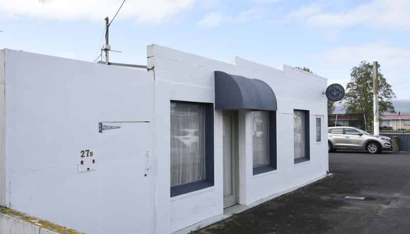 27 Factory Road, MOSGIEL