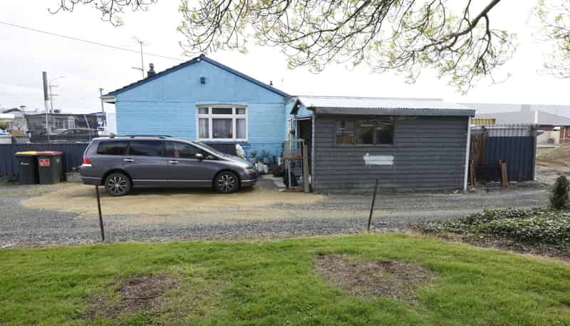 27 Factory Road, MOSGIEL