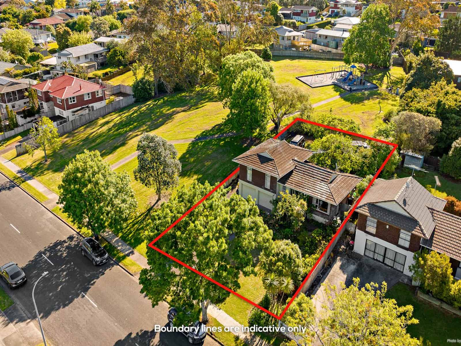 Botany Downs Homes and Real Estate for Sale realestate.co.nz