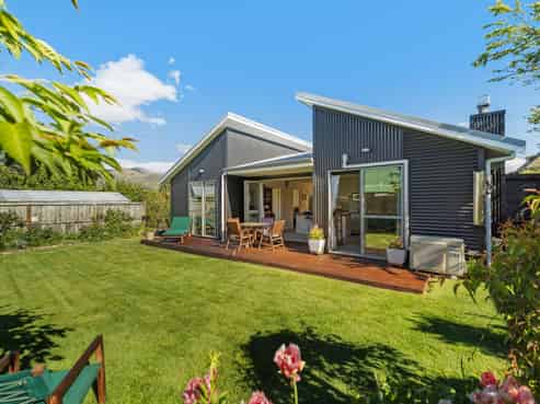 82 Noema Terrace, Lake Hawea