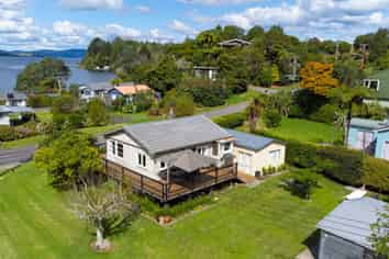 82 Whangamoa Drive, Okere Falls