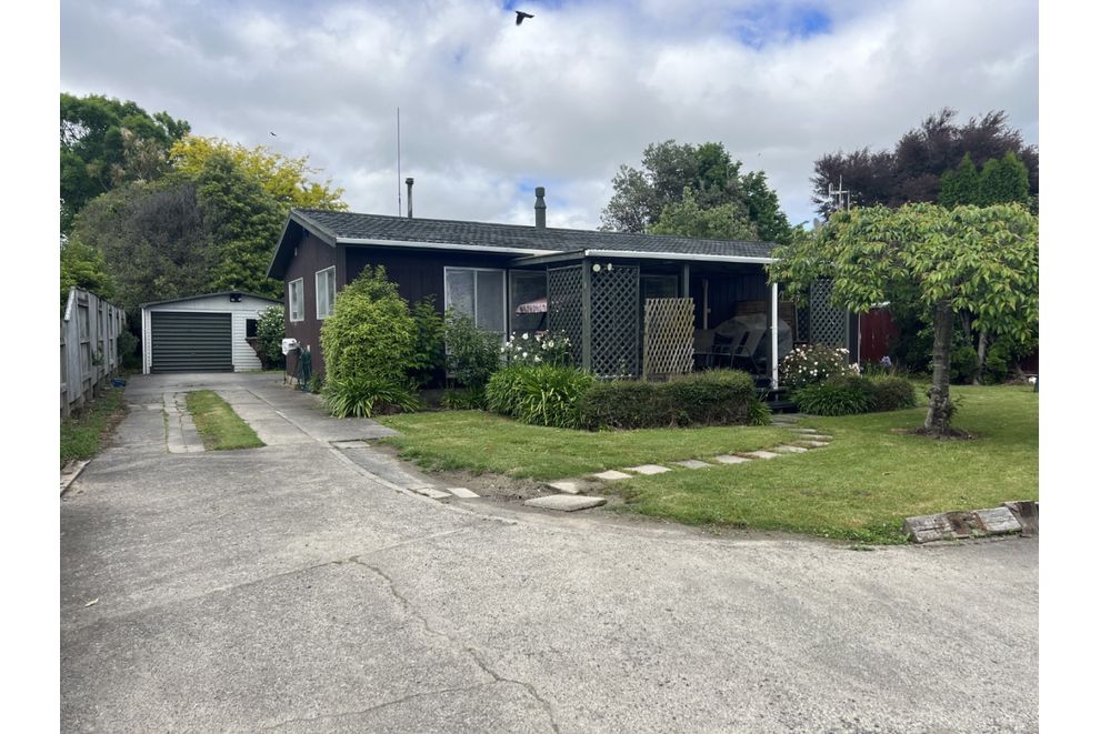 22 Pahiatua Street, Hokowhitu, Palmerston North City For Rent