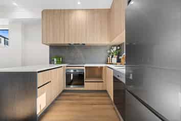 42-44 Westgate Drive, Westgate