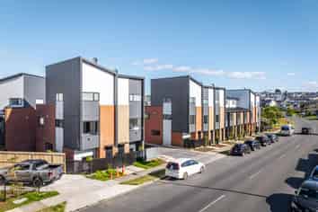 42-44 Westgate Drive, Westgate