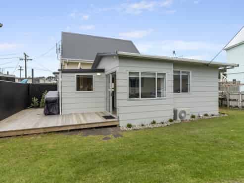 30 Third Avenue, Urenui