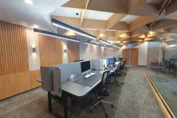 Modern Office, Ready to Occupy!