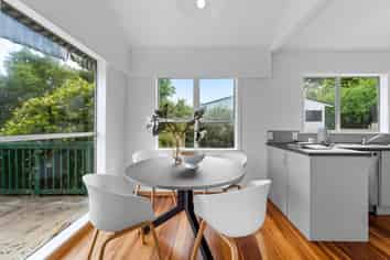 14 Shanaway Rise, Hillcrest