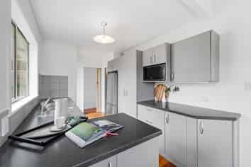14 Shanaway Rise, Hillcrest