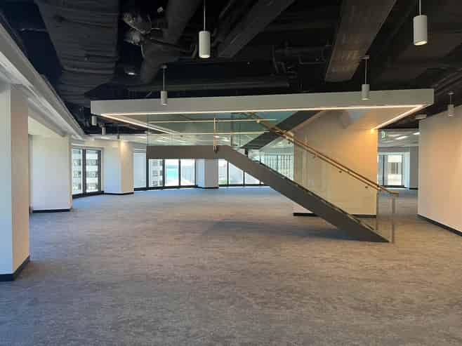 PREMIUM OFFICE TOWER
