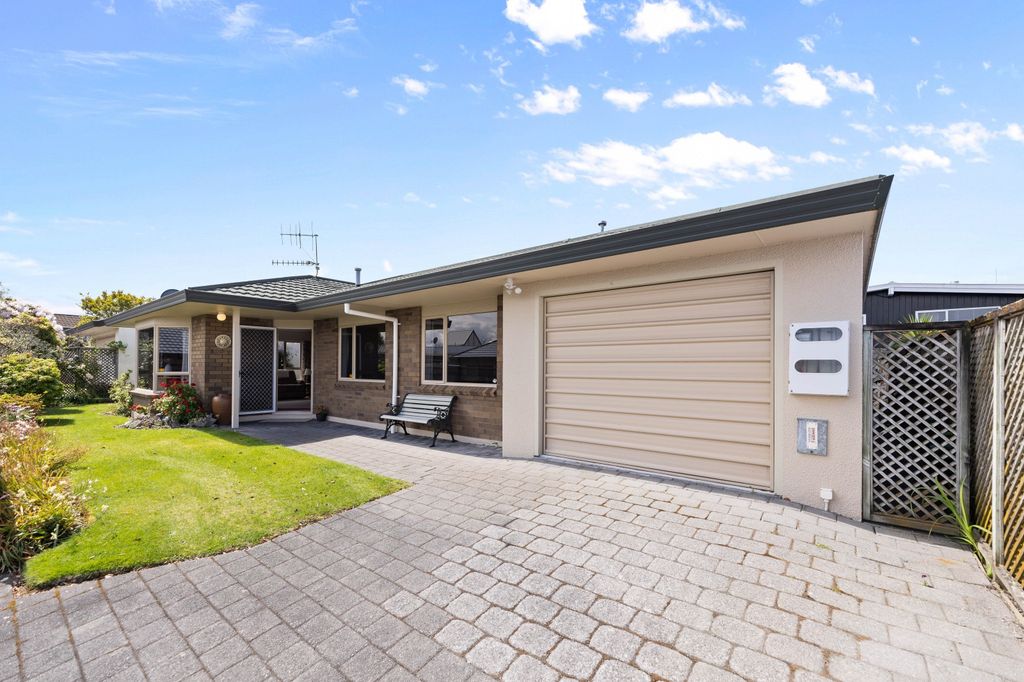 Sold 2/50 Rifle Range Road, Taupo realestate.co.nz