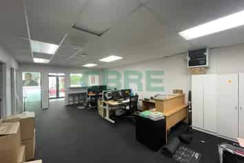 CBRE - Ground Floor Office With Profile