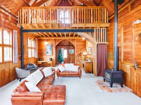 1503 Kimbolton Road, Cheltenham