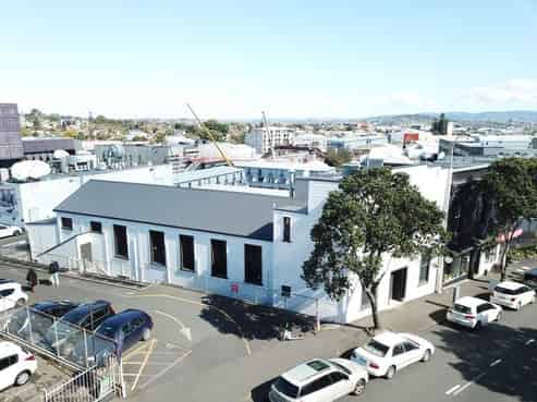 Versatile Character Office