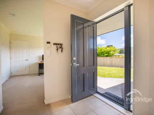 13 Beaufort Close, Kingsley Heights