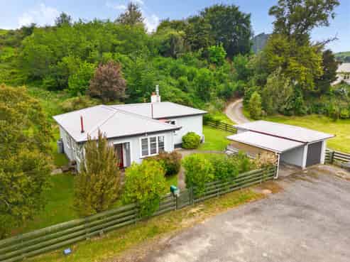 14 Blackhill Road, Tinui