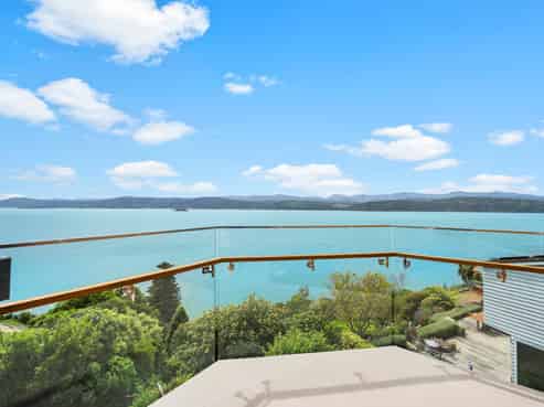 38 Napier Street, Karaka Bays