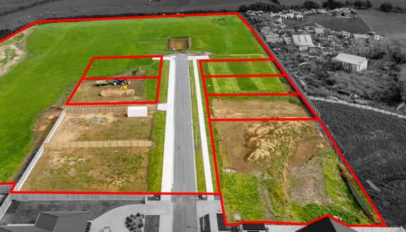 0n Pukatea Street, Hawera