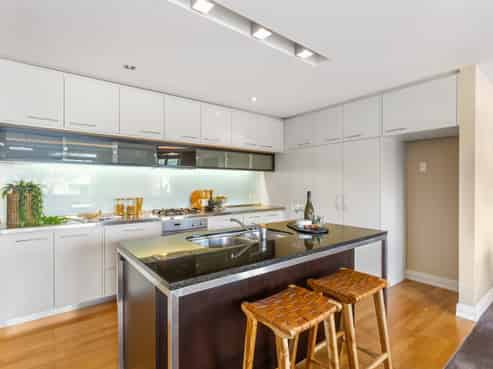 1E/8 Sidmouth Street, Mairangi Bay
