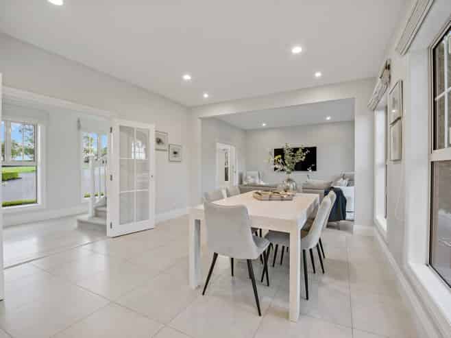 287 Clifton Road, Whitford