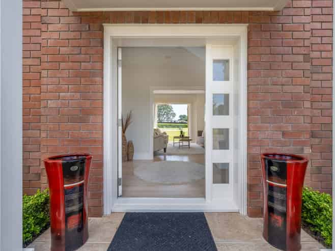 287 Clifton Road, Whitford