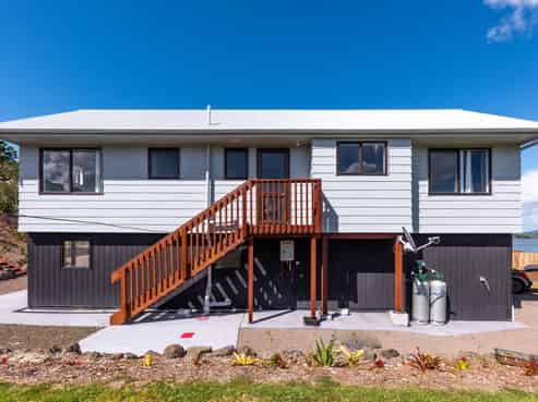 9B Mariner Street, Rawene