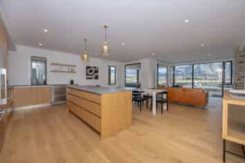 Apt 31 Marina Terrace Apartments, 65 Lakeside Road, Wanaka