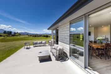 284 Delta Lake Heights, Renwick