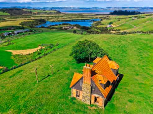 8 Kaipara Lake Road, South Head